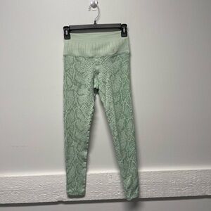 Avocado Leggings